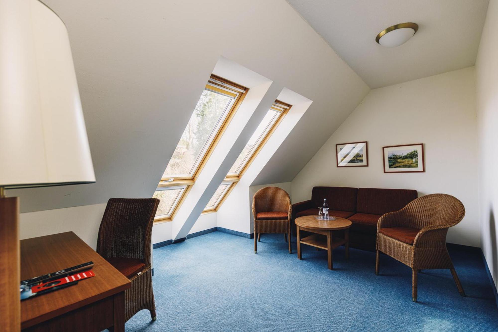 Seehotel Heidehof Отель Klein Nemerow