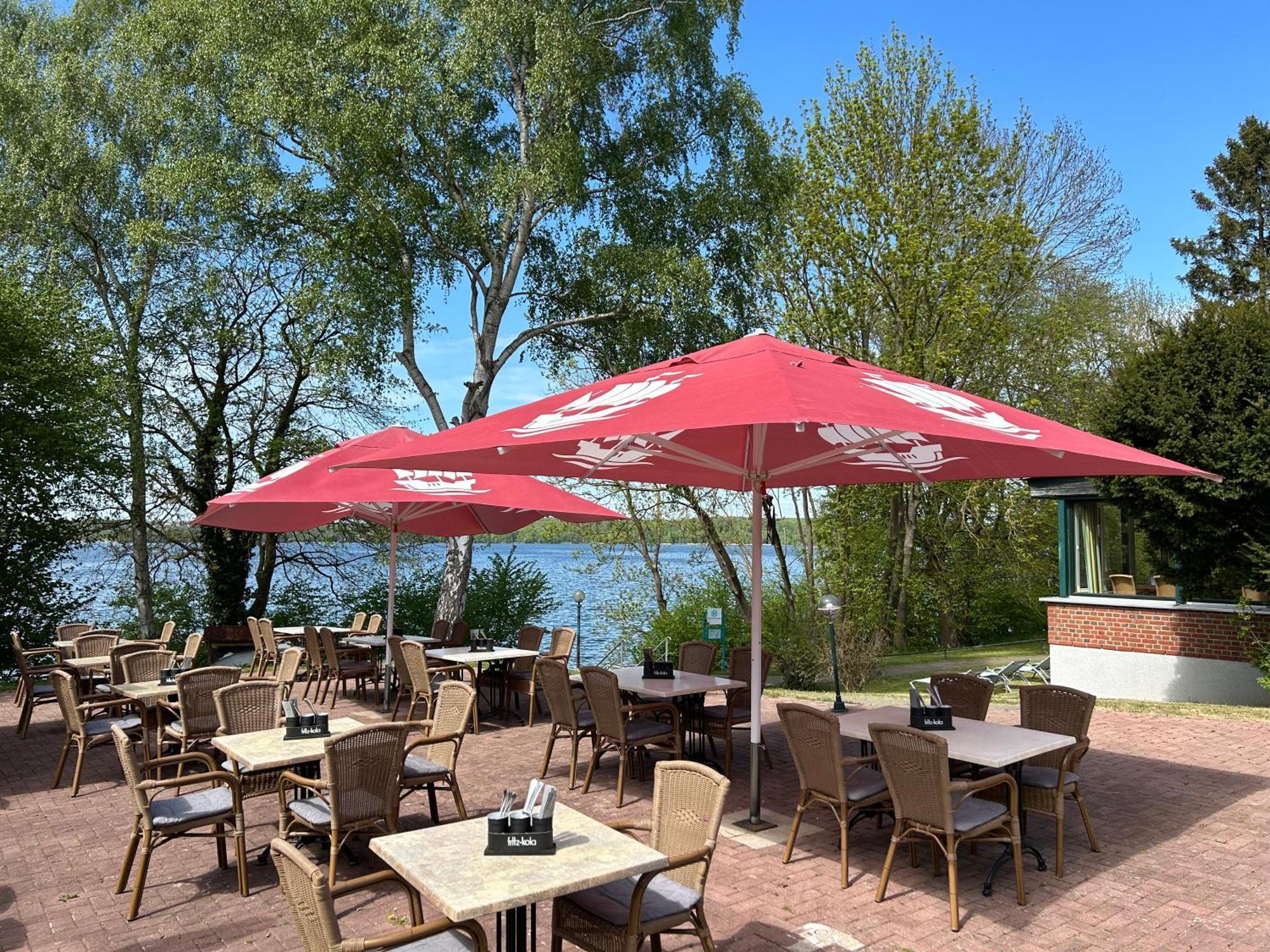 Отель Seehotel Heidehof Klein Nemerow