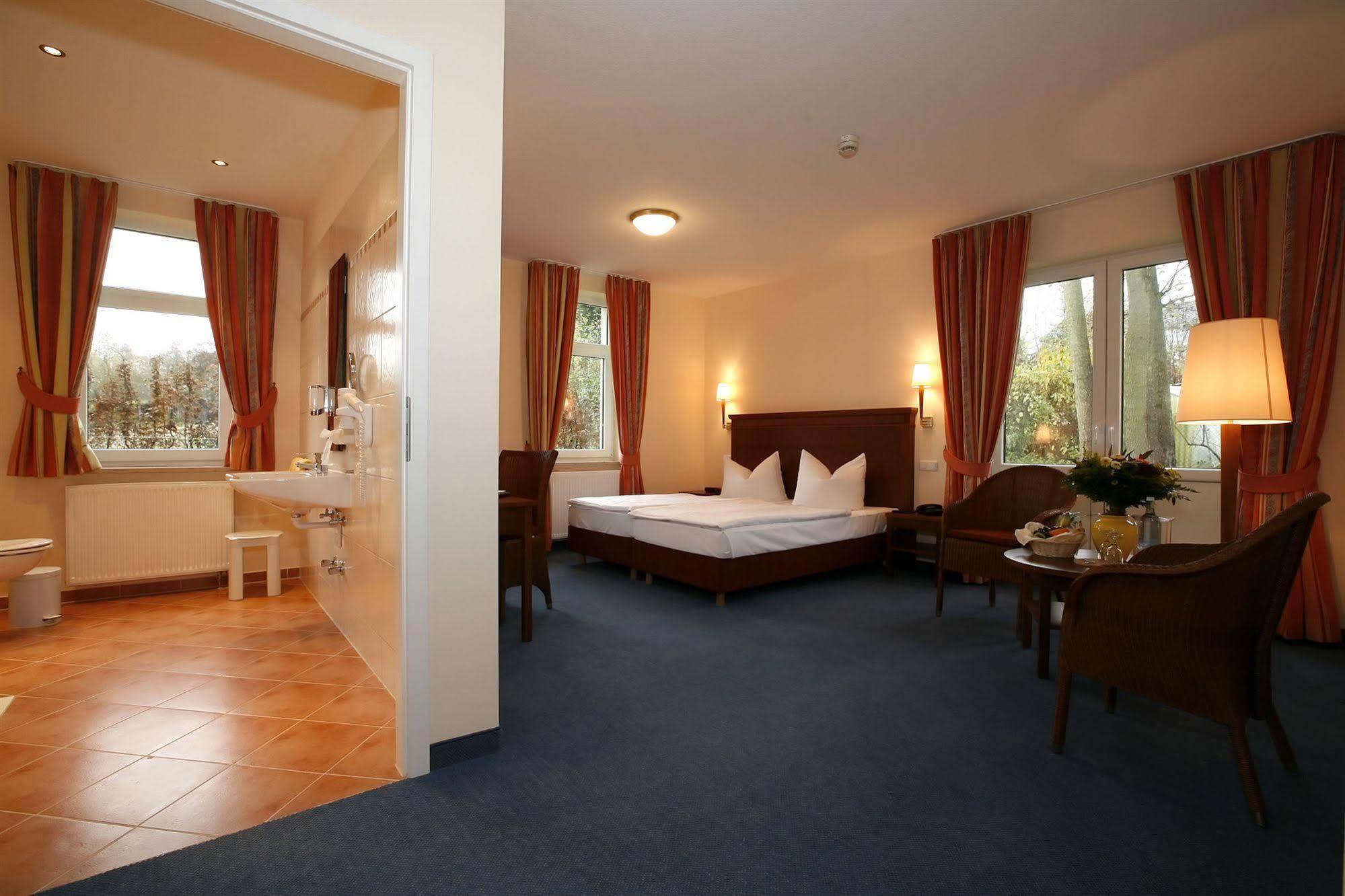 Seehotel Heidehof Klein Nemerow